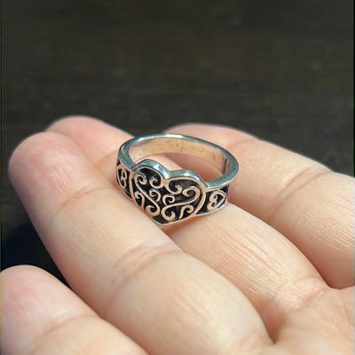 Heart Design Ring