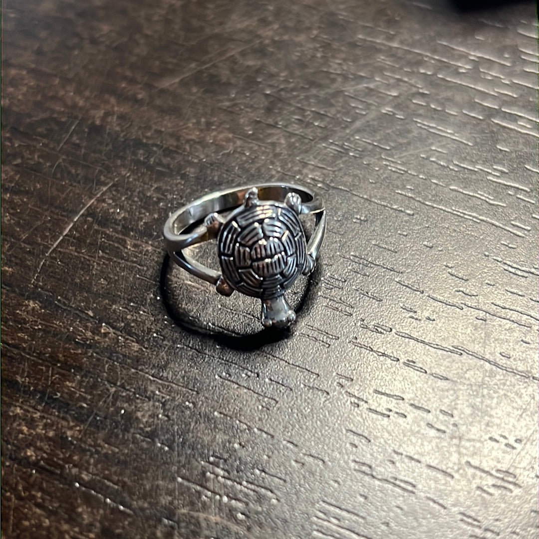Turtle Turtle Ring