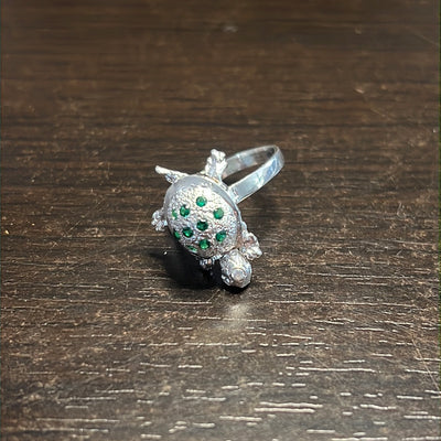 Dangle Cz Green Turtle Ring
