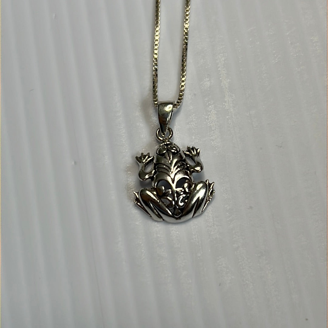 Frog Pendant Necklace