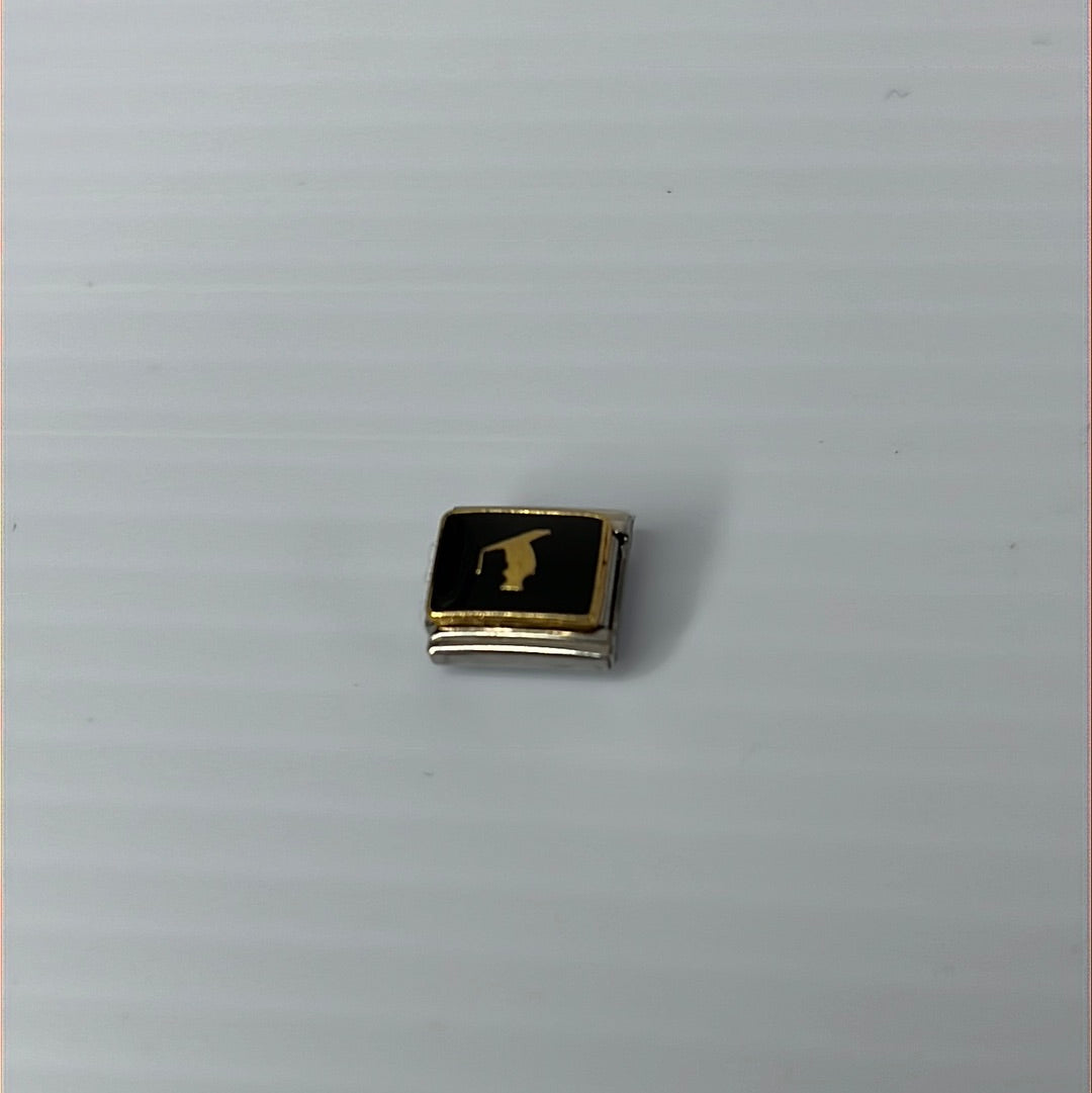 Graduate Italian Link Charm