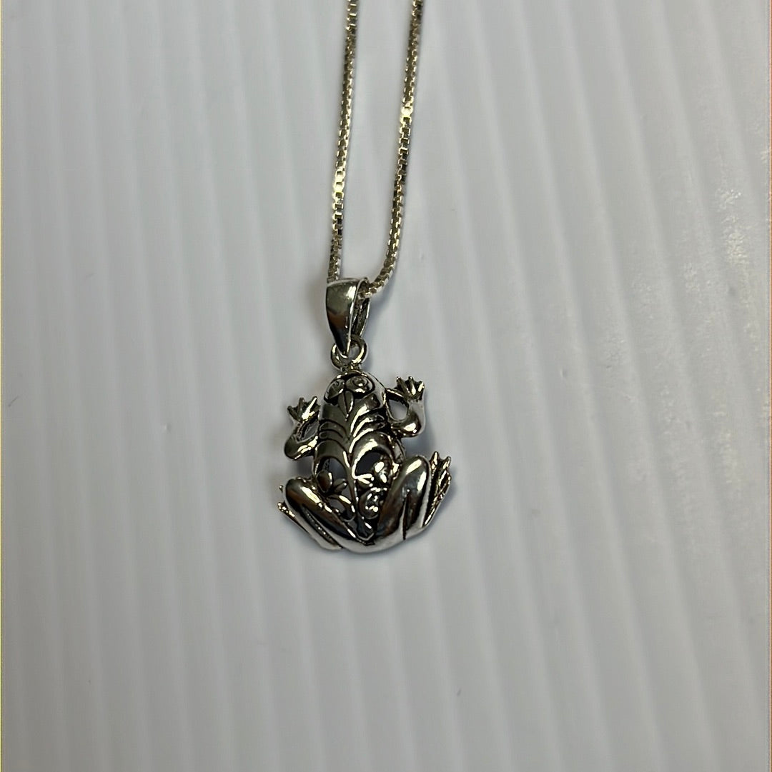Frog Pendant Necklace