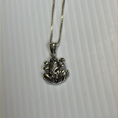Frog Pendant Necklace