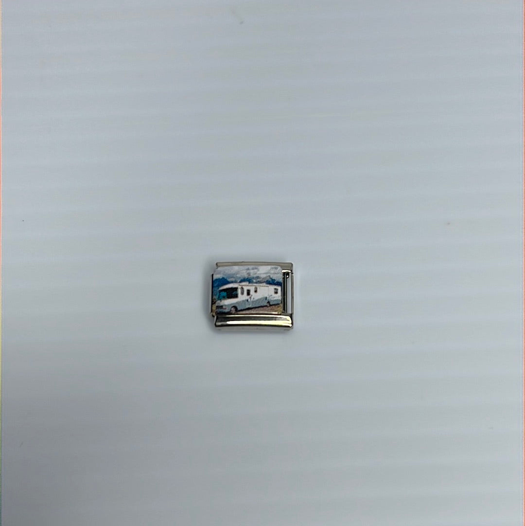 Rv Italian Link Charm
