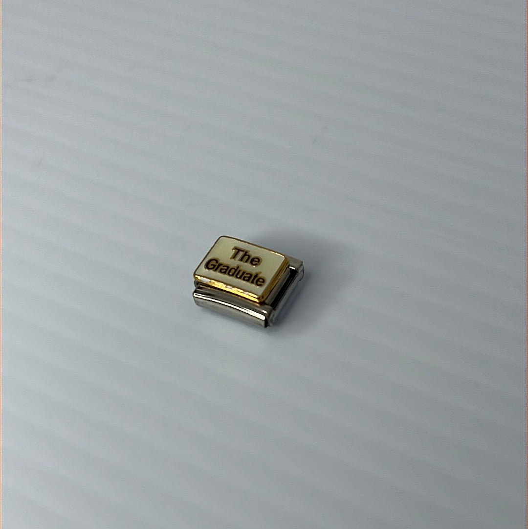 Graduate Italian Link Charm