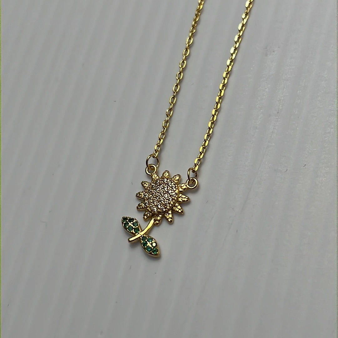 Daisy Flower Necklace