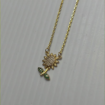 Daisy Flower Necklace