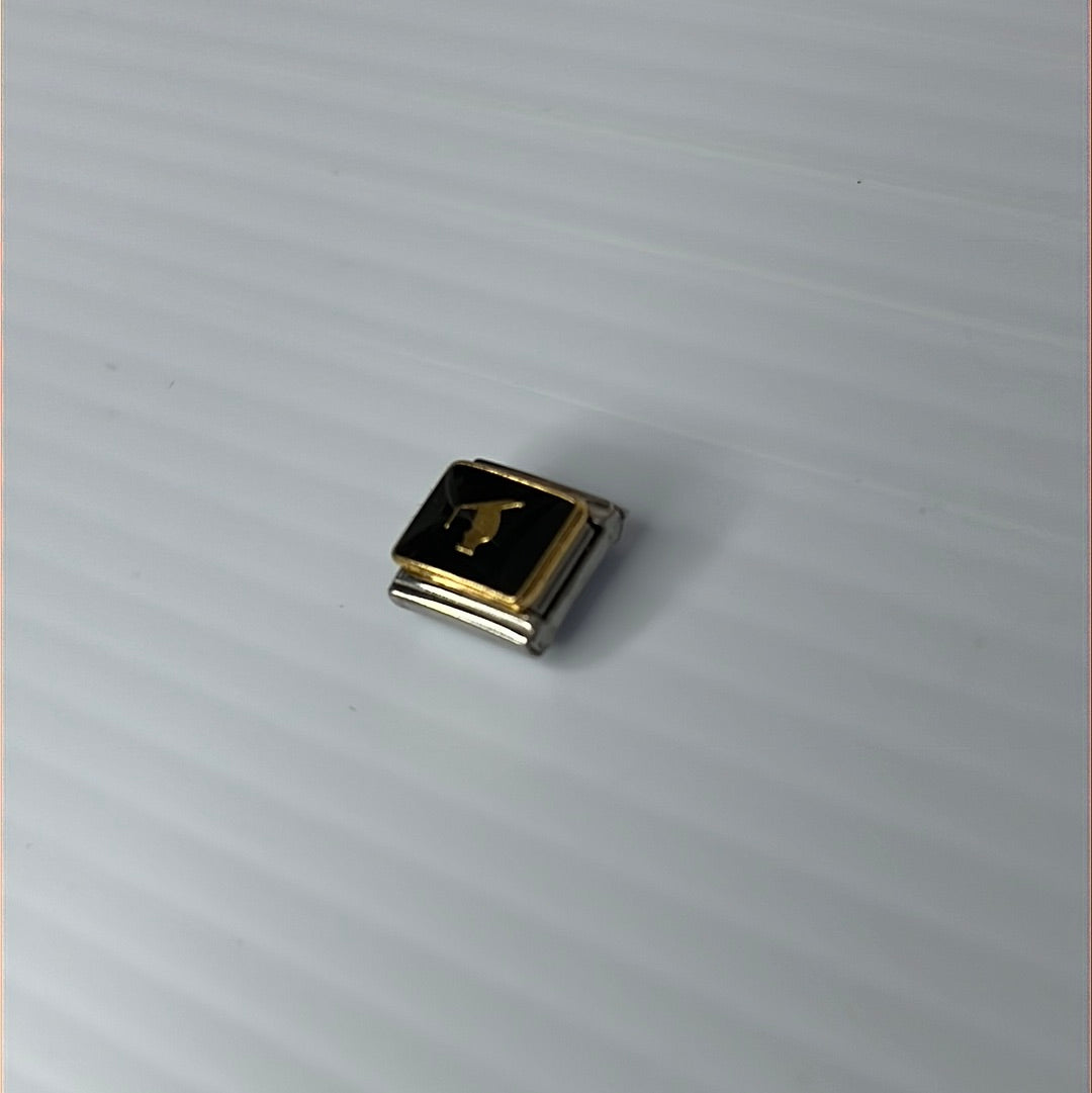 Graduate Italian Link Charm