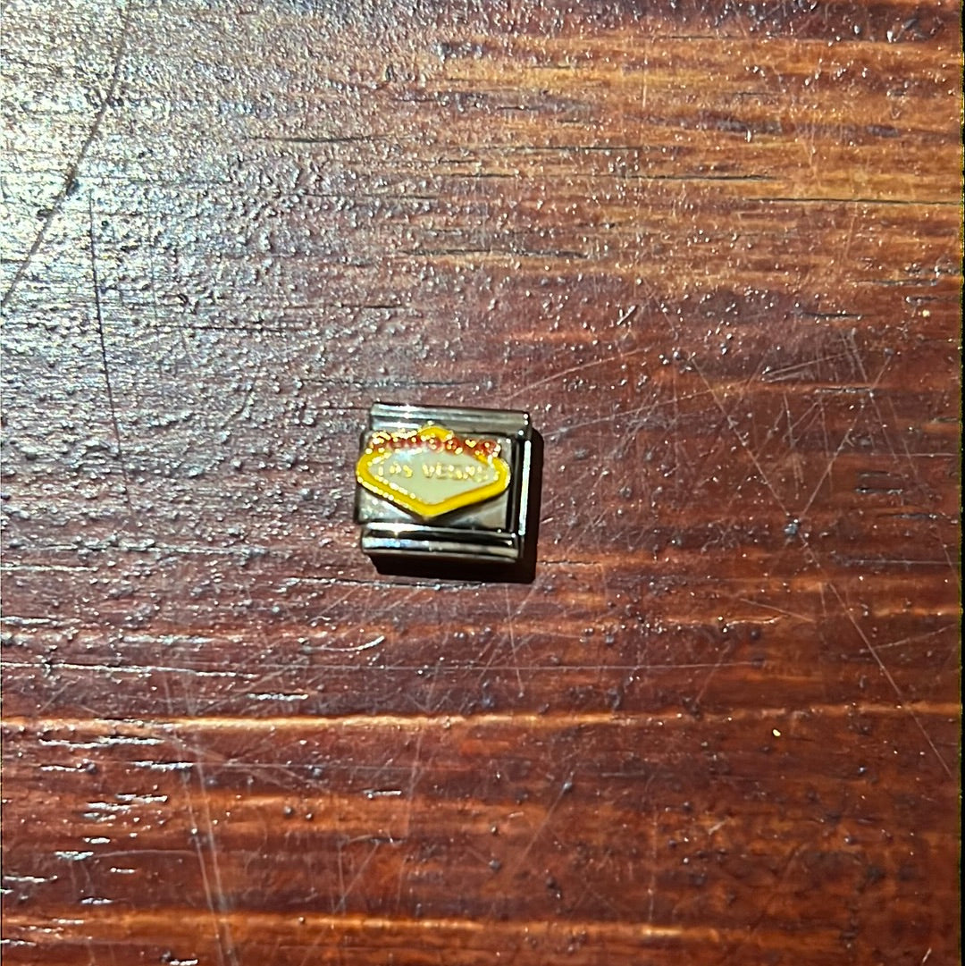 Las Vegas Italian Link Charm