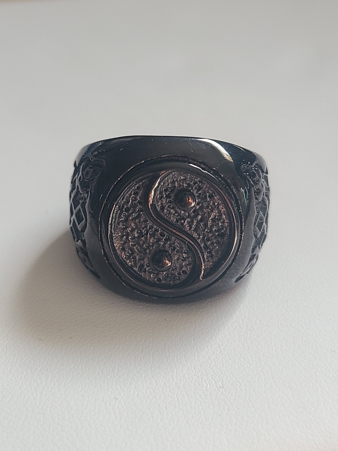 Ying Yang Black Ring