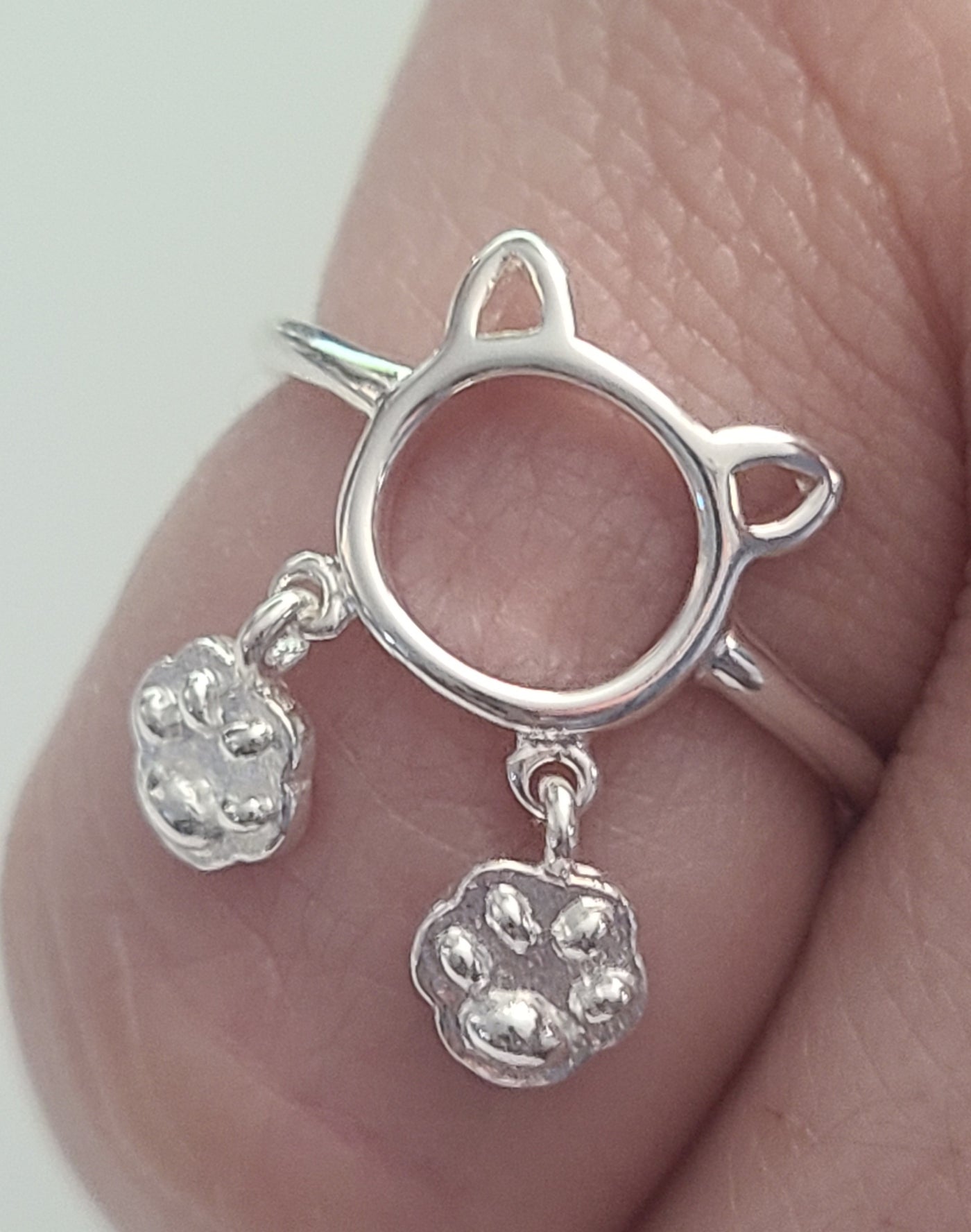 Dangle Kitty Paws Adjustable Ring