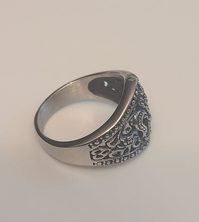 Le Fleur Design Ring