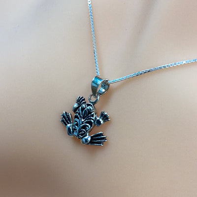 Frog Pendant Necklace