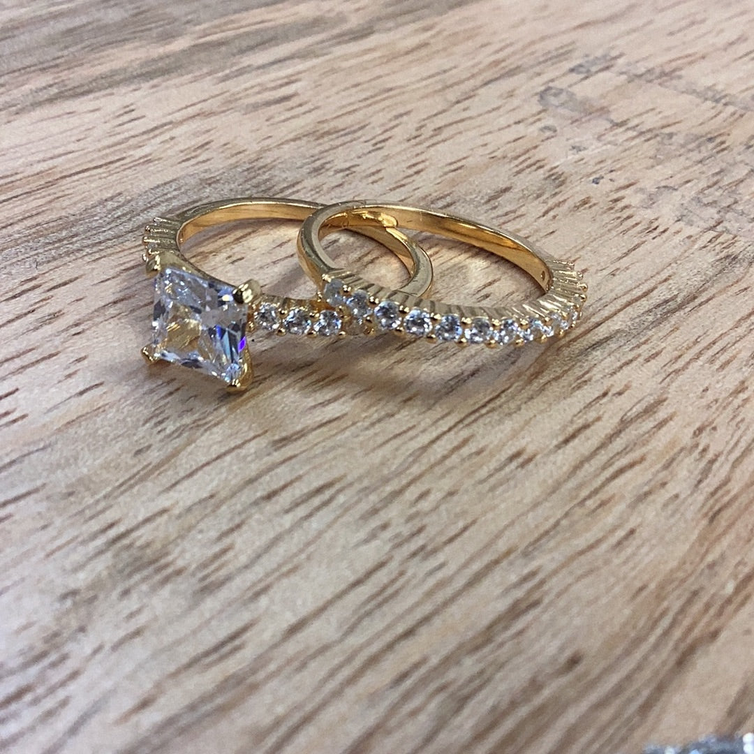 Gold Cz Engagement Rings