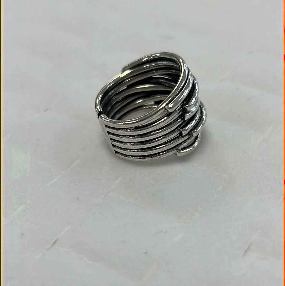 Cross Lines Ring