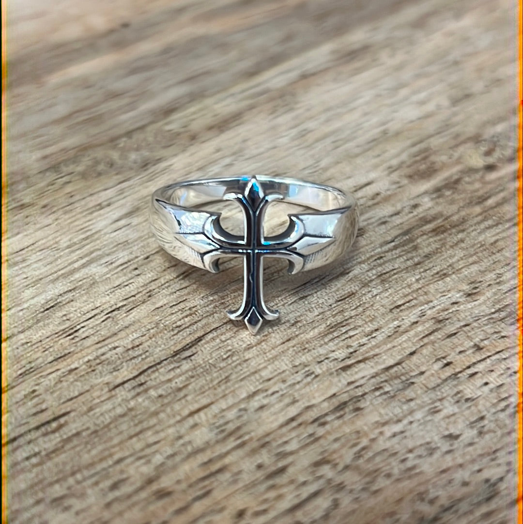 Cross Celtic Ring