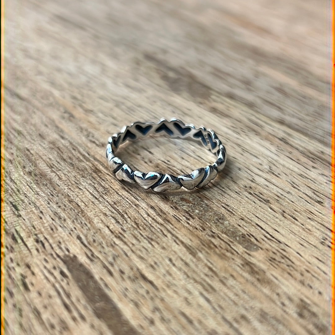 Hearts Ring