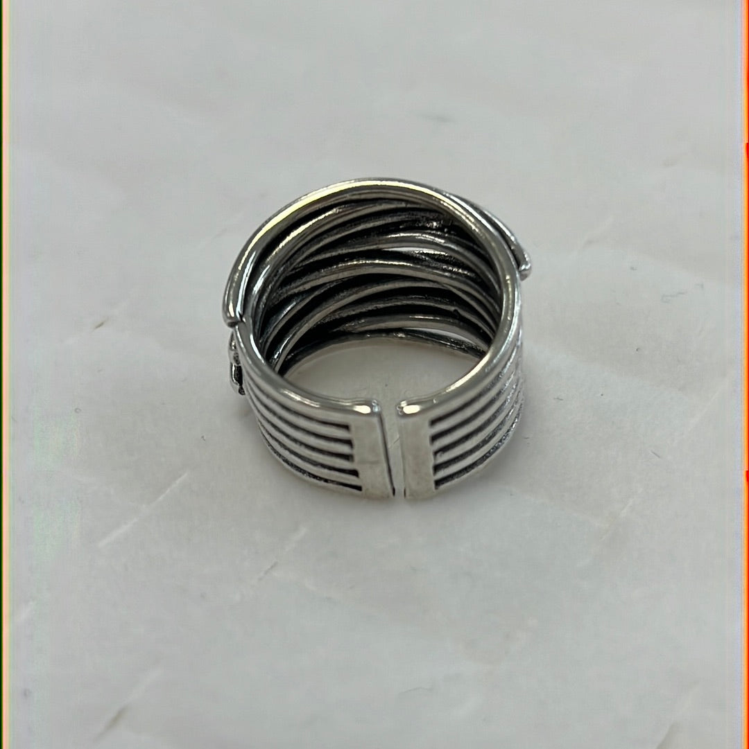 Cross Lines Ring