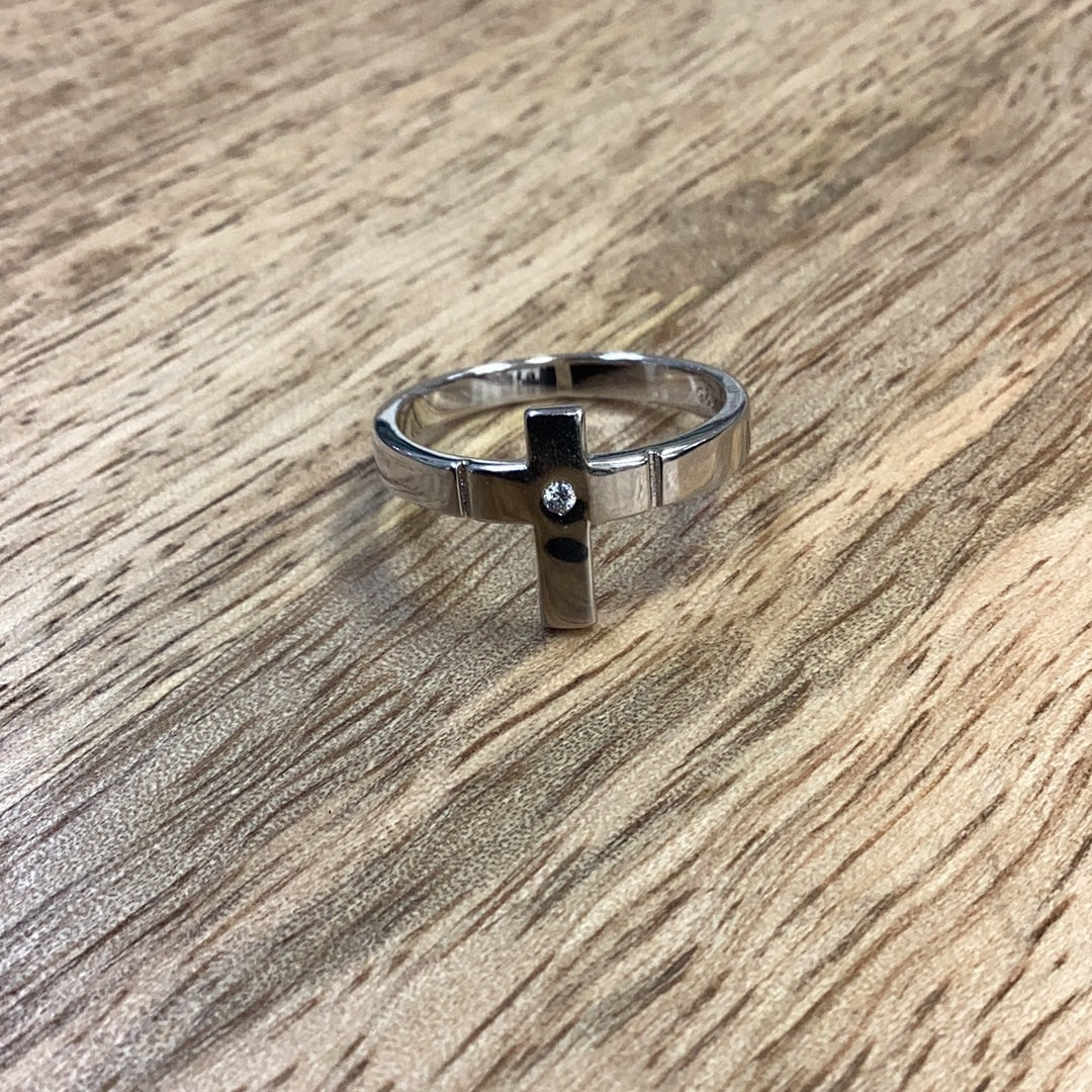 Cross ring